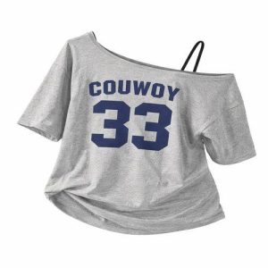 Áo Thun Trễ Vai In Chữ COWBOY 33